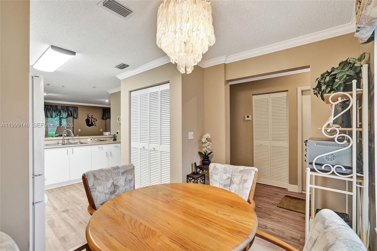 11155 SW 17th Mnr, Davie, FL 33324 Photo