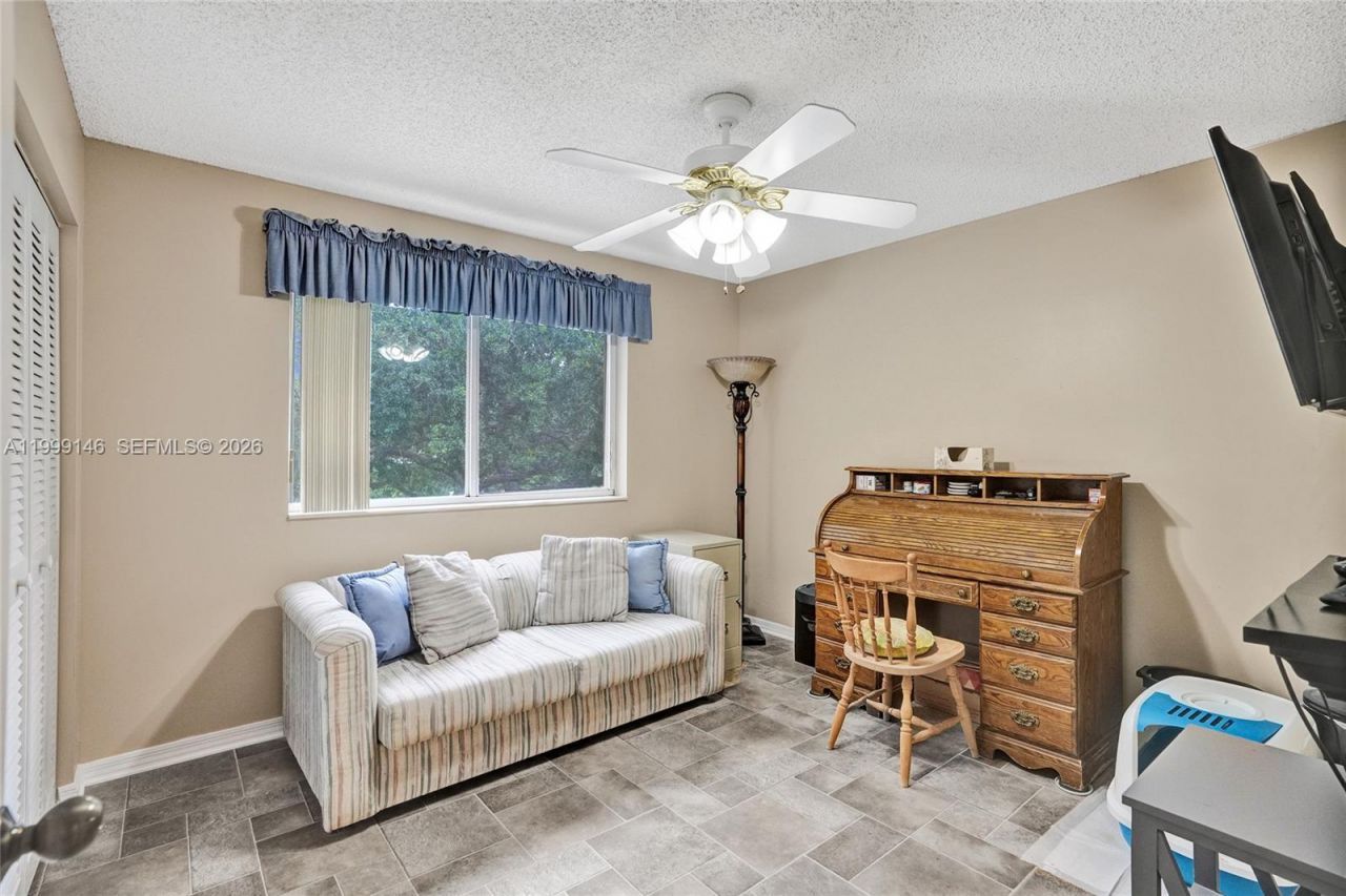 11155 SW 17th Mnr, Davie, FL 33324 Photo