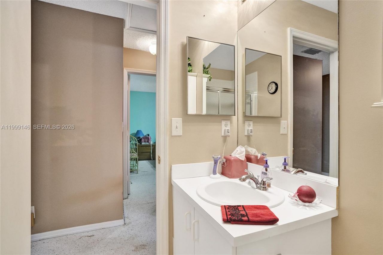 11155 SW 17th Mnr, Davie, FL 33324 Photo