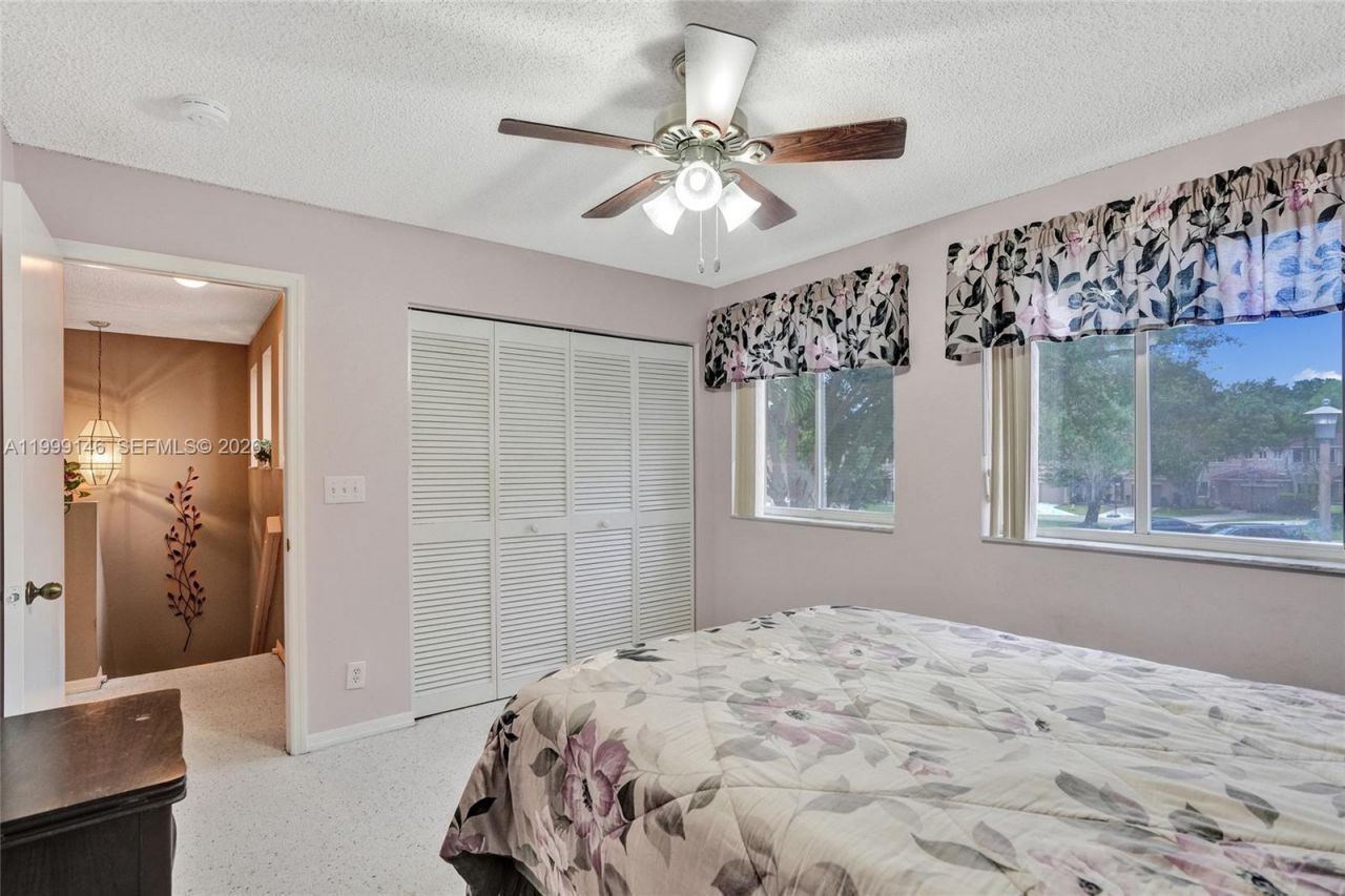 11155 SW 17th Mnr, Davie, FL 33324 Photo