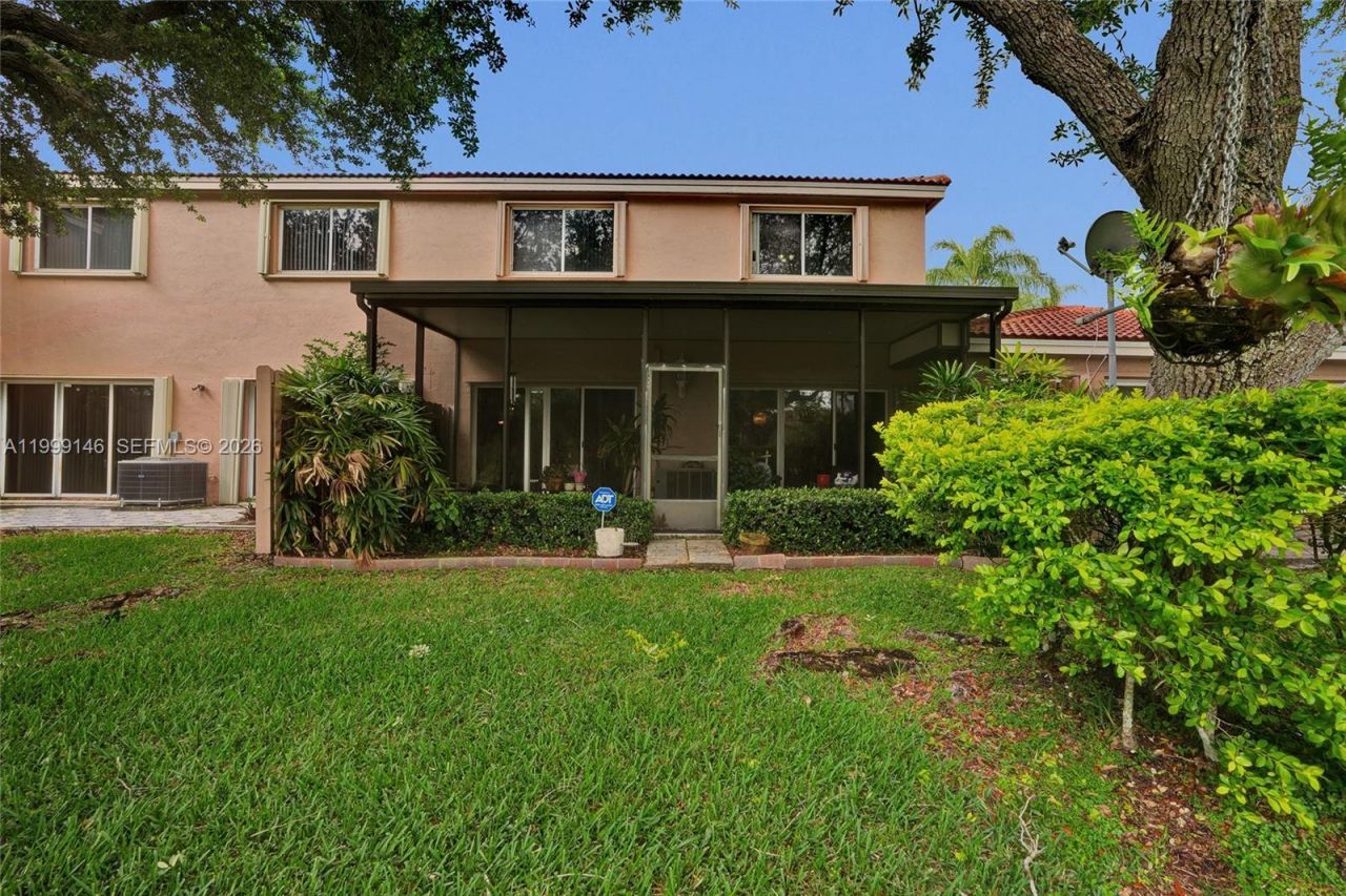 11155 SW 17th Mnr, Davie, FL 33324 Photo