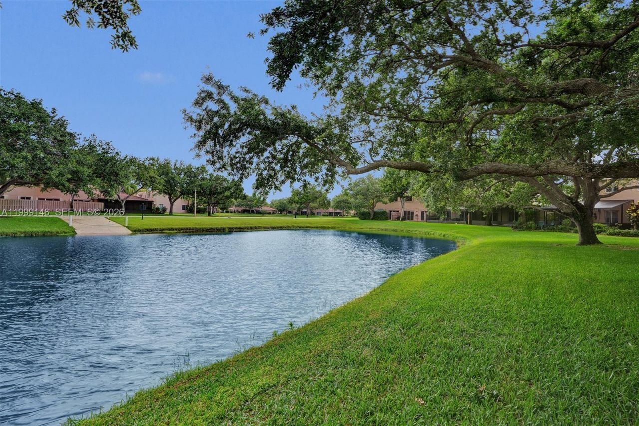 11155 SW 17th Mnr, Davie, FL 33324 Photo