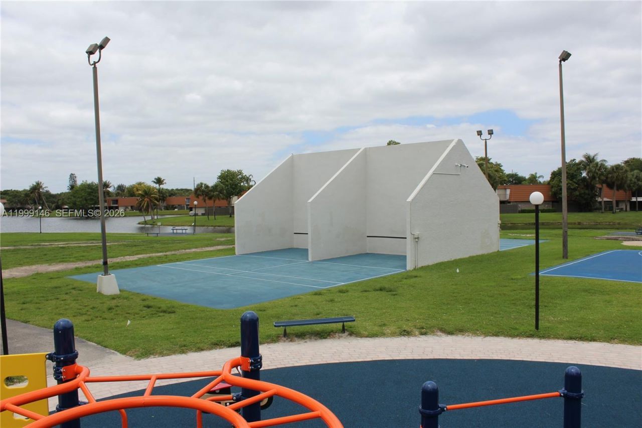 11155 SW 17th Mnr, Davie, FL 33324 Photo