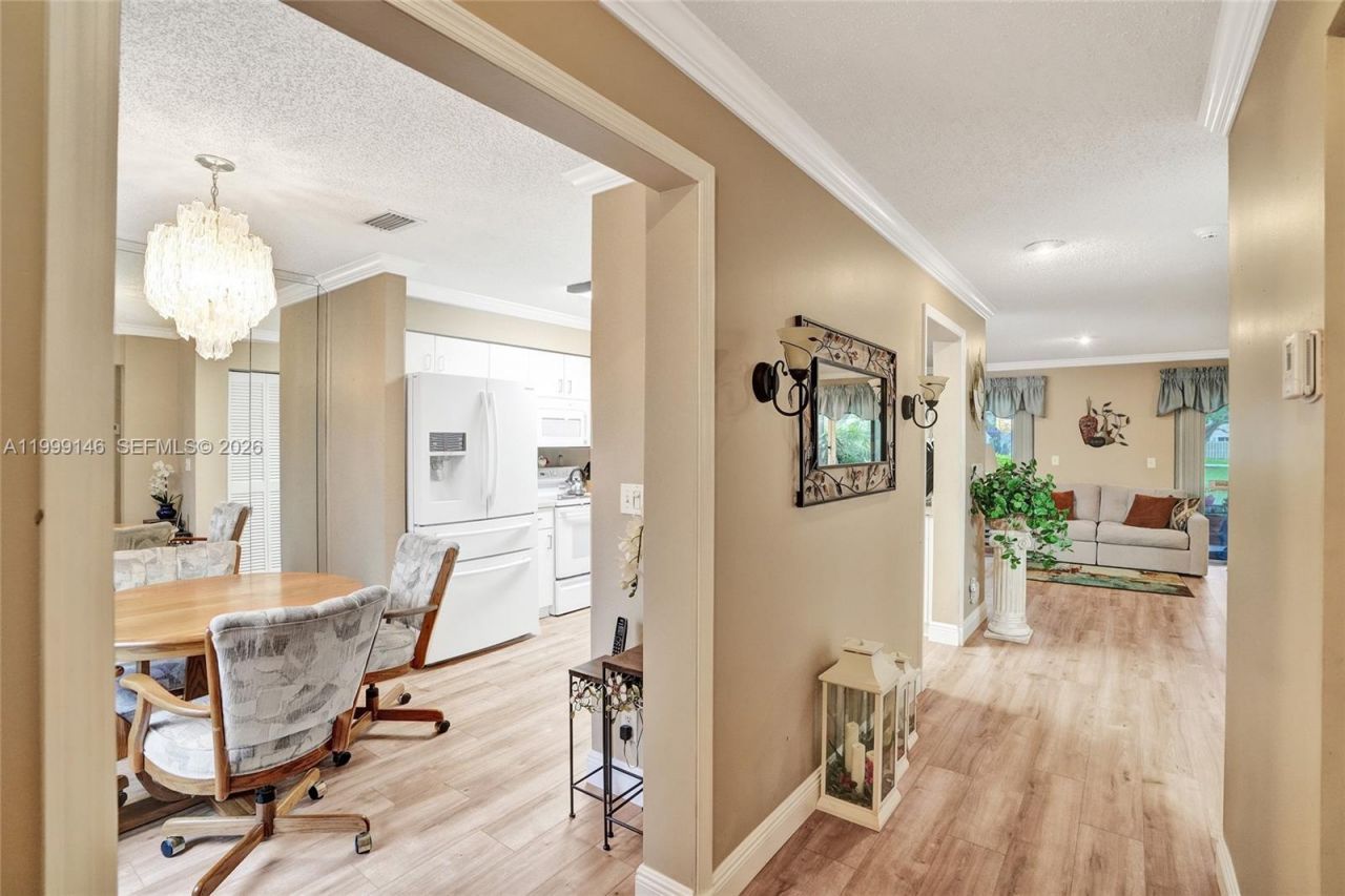 11155 SW 17th Mnr, Davie, FL 33324 Photo