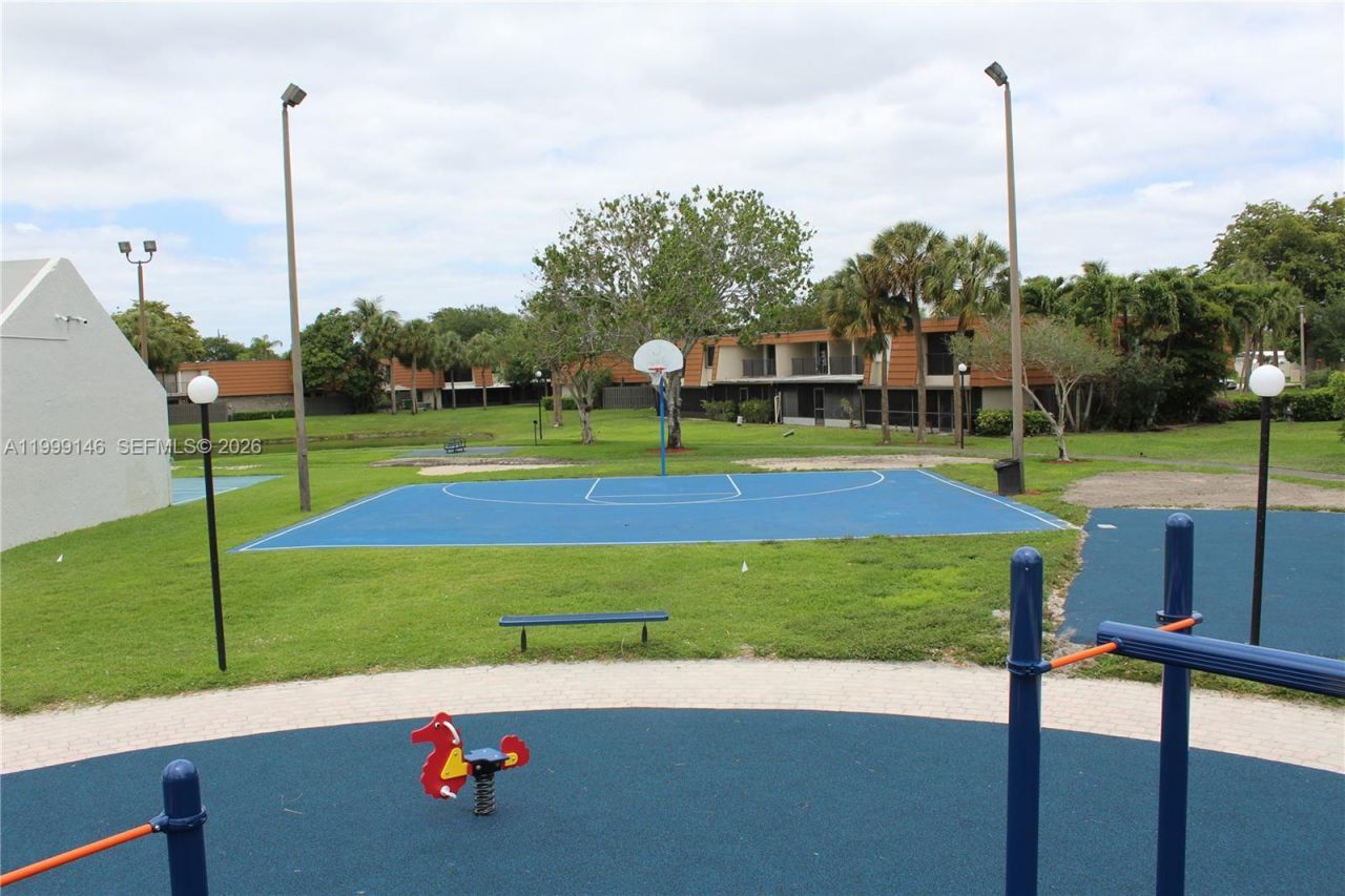 11155 SW 17th Mnr, Davie, FL 33324 Photo