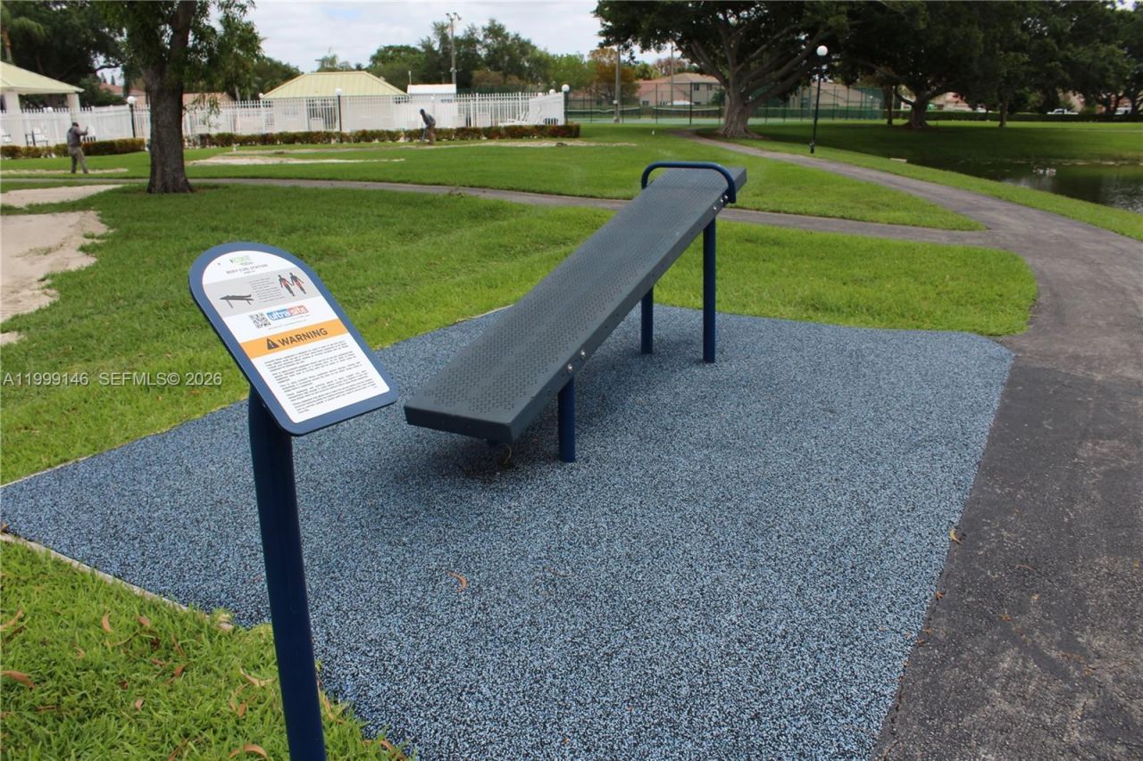 11155 SW 17th Mnr, Davie, FL 33324 Photo