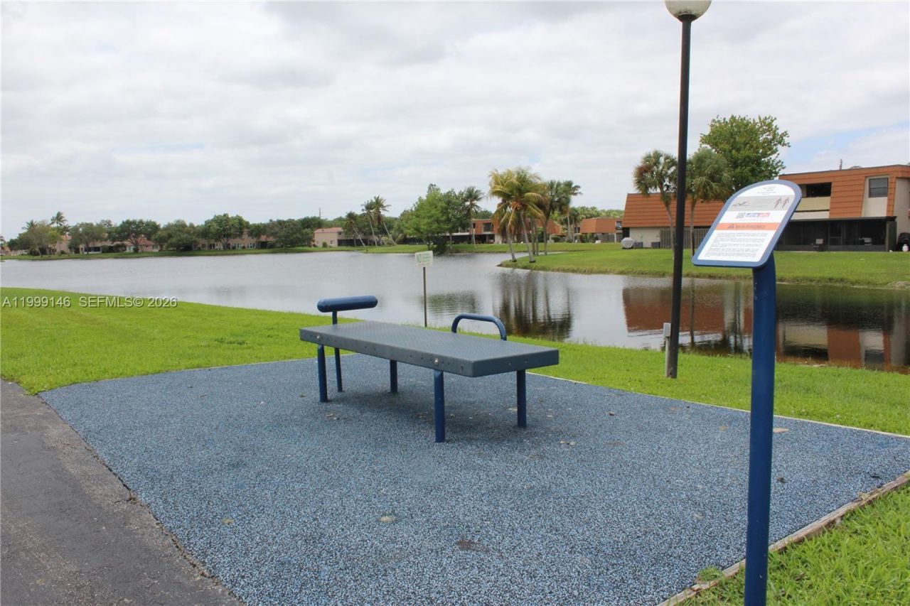 11155 SW 17th Mnr, Davie, FL 33324 Photo