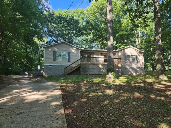 198 Neil Dr, Smithville, TN 37166