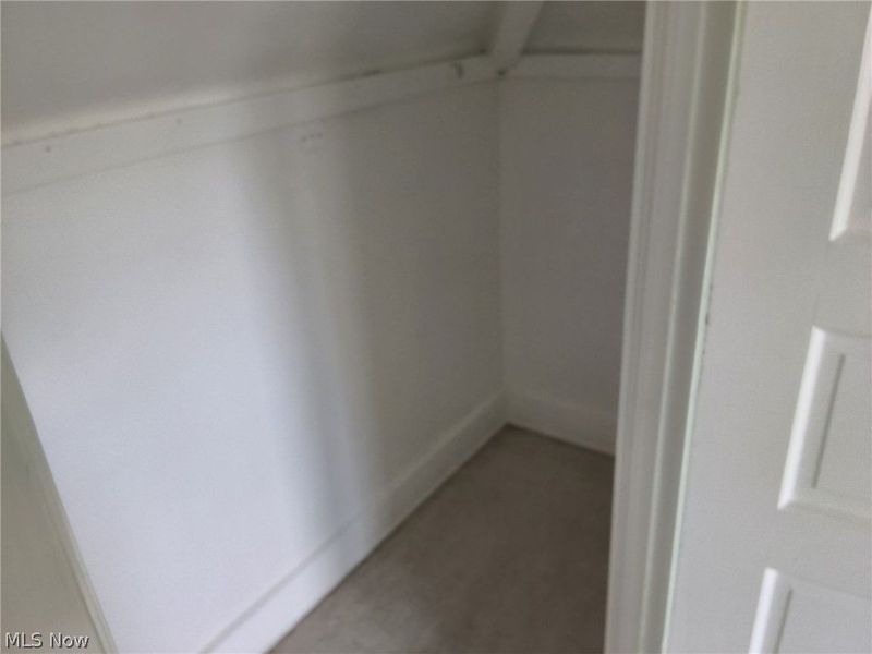 1818 Farmington Road, East Cleveland, OH 44112 Photo 16