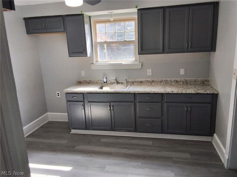 1818 Farmington Road, East Cleveland, OH 44112 Photo 4