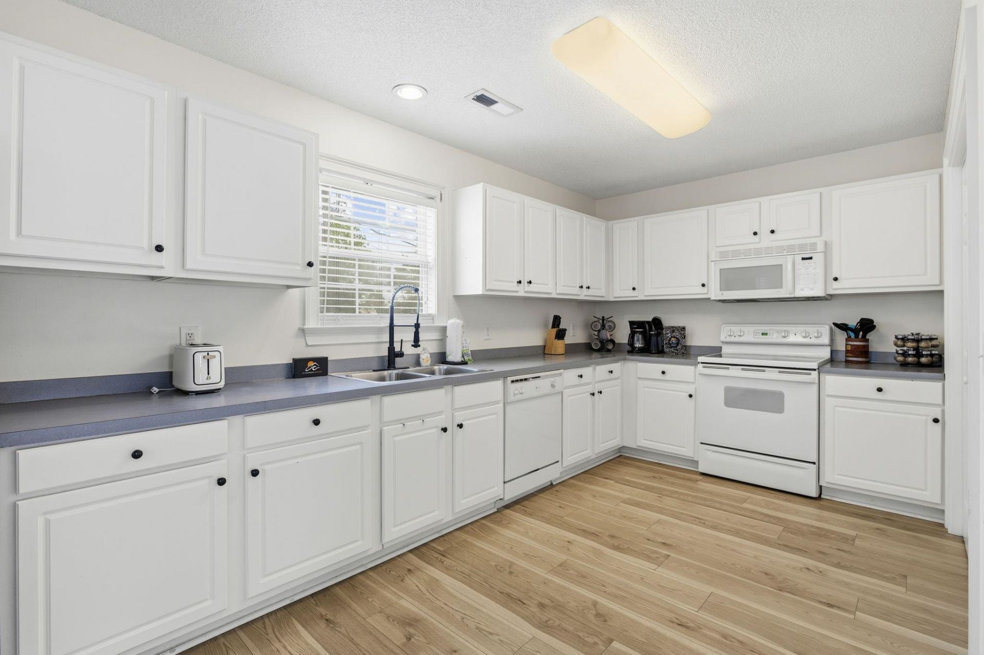 511 22nd Ave. S Photo 11