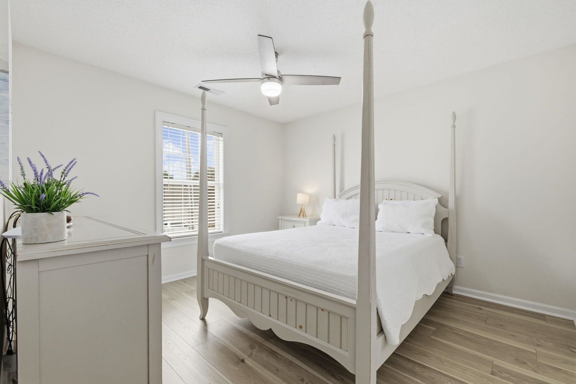 511 22nd Ave. S Photo 22