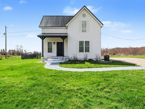 17801 20 Mile Road, Marshall, MI 49068