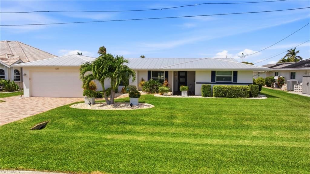 1717 SE 41st St, Cape Coral, FL 33904 Photo