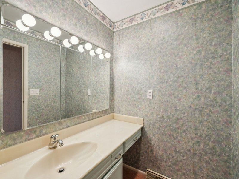 648 Bordeaux Avenue, Marion, OH 43302 Photo 36