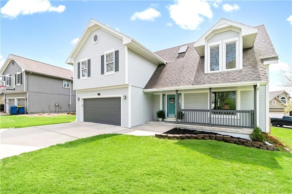 1201 Aspen Drive, Smithville, MO 64089 Main Photo