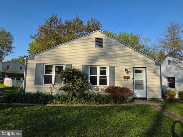 14 SCARLET AVENUE, ASTON, PA 19014