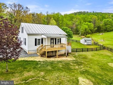 2459 THOROUGHFARE ROAD, BRIGHTWOOD, VA 22715