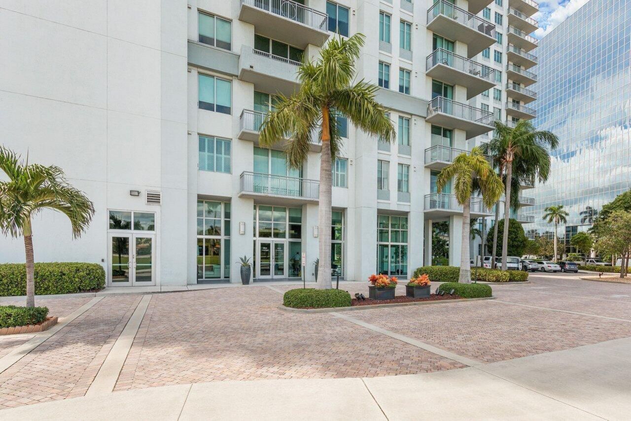 300 S Australian Avenue, Unit 1605, West Palm Beach, FL 33401 Photo