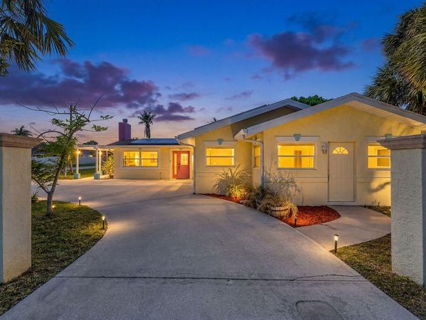 614 SE Flamingo Avenue, Stuart, FL 34996