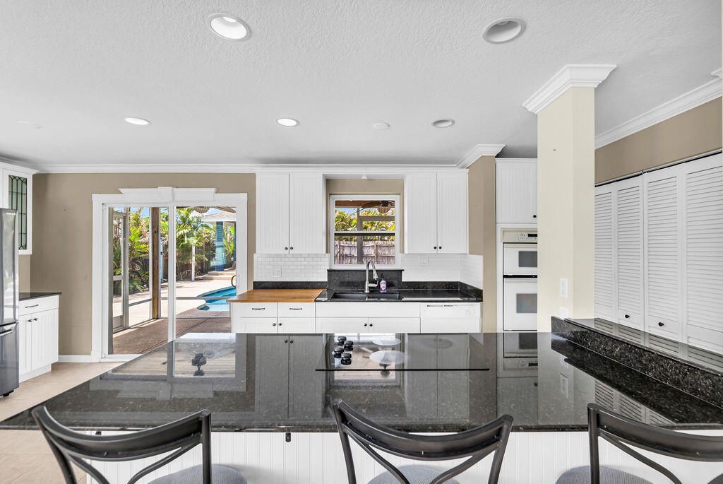 614 SE Flamingo Avenue, Stuart, FL 34996 Photo