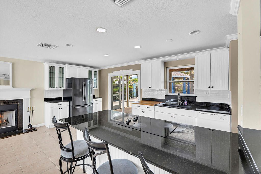 614 SE Flamingo Avenue, Stuart, FL 34996 Photo