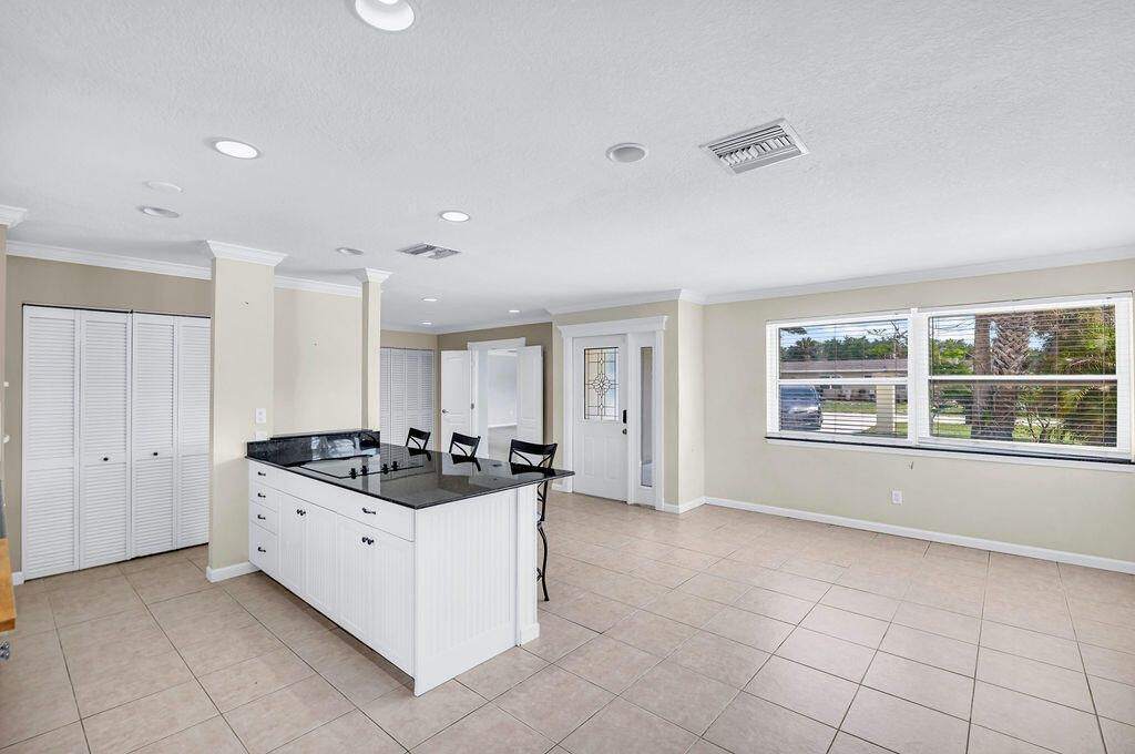 614 SE Flamingo Avenue, Stuart, FL 34996 Photo