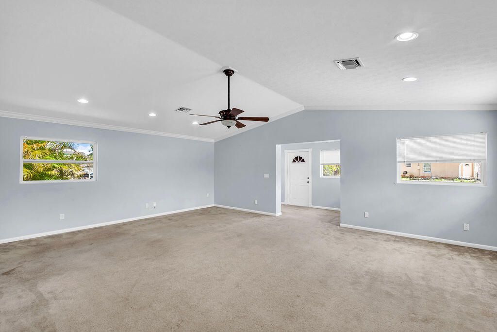 614 SE Flamingo Avenue, Stuart, FL 34996 Photo