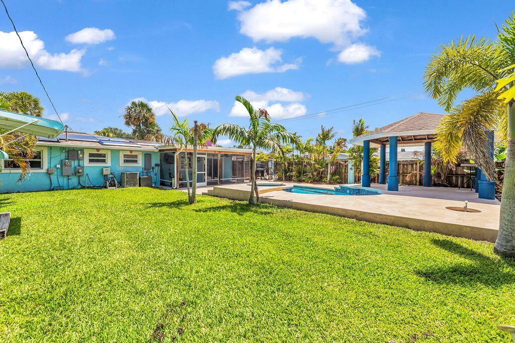 614 SE Flamingo Avenue, Stuart, FL 34996 Photo