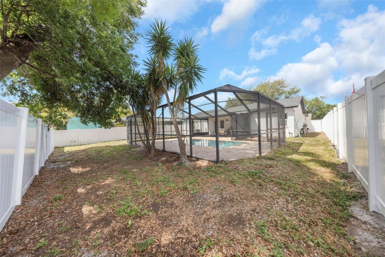 12909 Pineway Drive, Largo, FL 33773 Photo