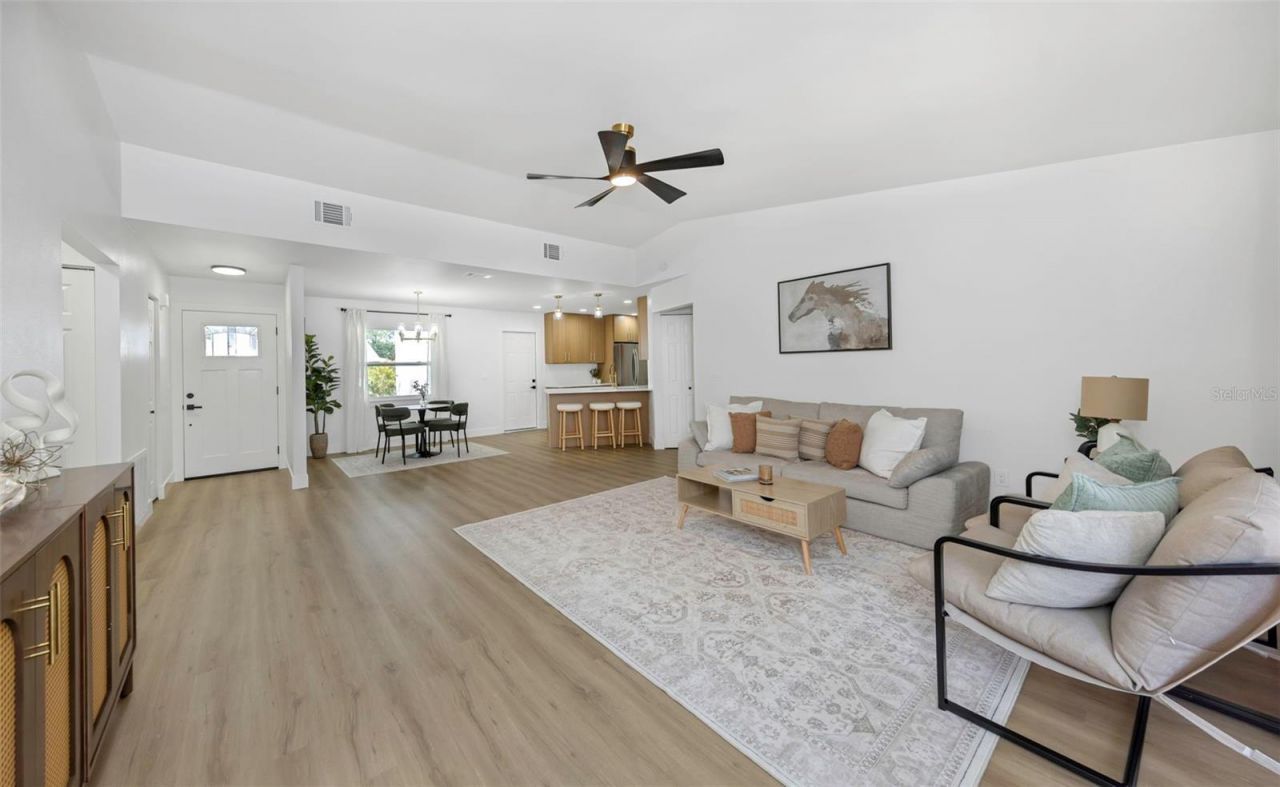 12909 Pineway Drive, Largo, FL 33773 Photo