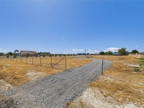 4101 Pawnee Place, Pahrump, NV 89061