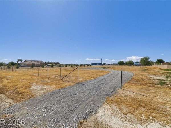 4101 Pawnee Place, Pahrump, NV 89061