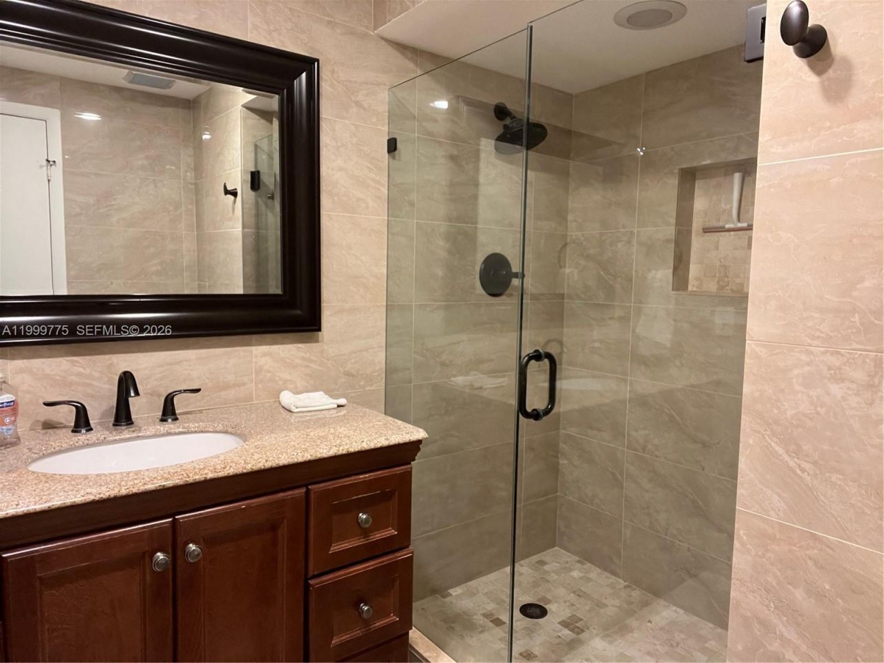 16500 Golf Club Rd, Unit 309, Weston, FL 33326 Photo