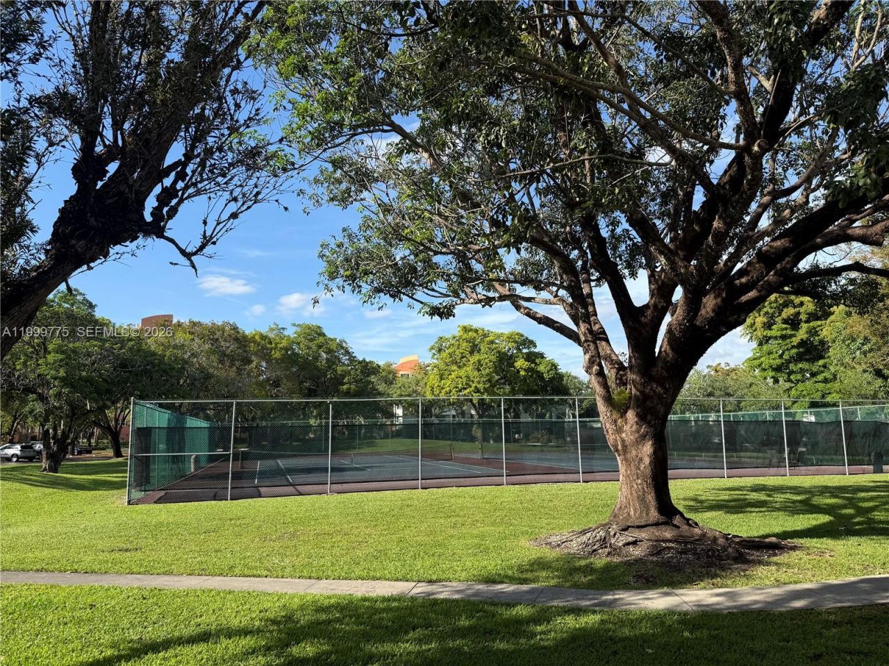 16500 Golf Club Rd, Unit 309, Weston, FL 33326 Photo