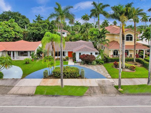 1116 Hollywood Blvd, Hollywood, FL 33019