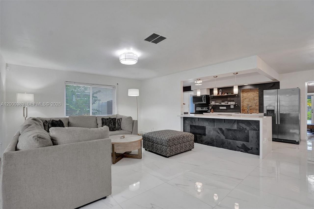 1116 Hollywood Blvd, Hollywood, FL 33019 Photo