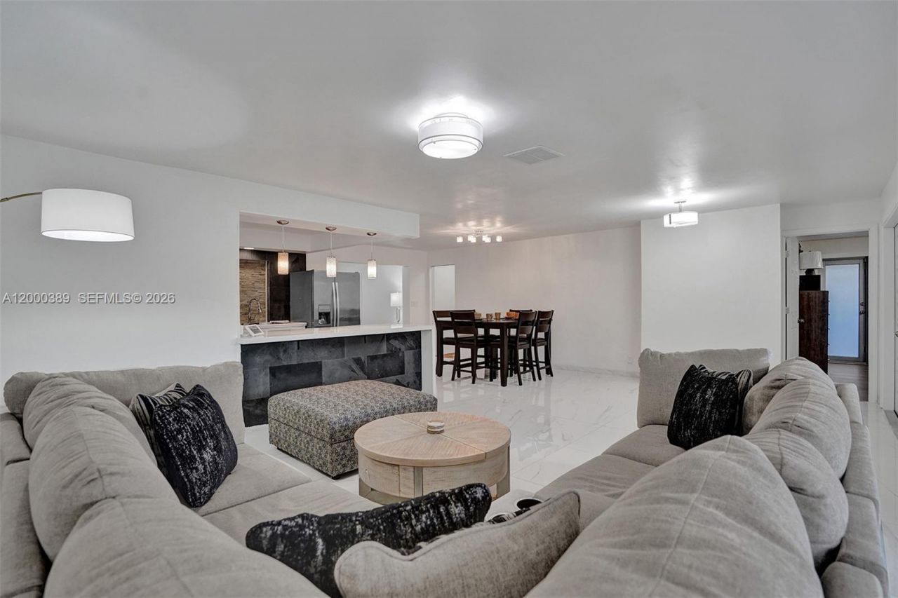 1116 Hollywood Blvd, Hollywood, FL 33019 Photo