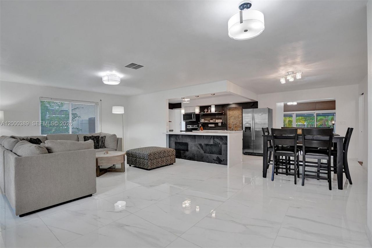 1116 Hollywood Blvd, Hollywood, FL 33019 Photo