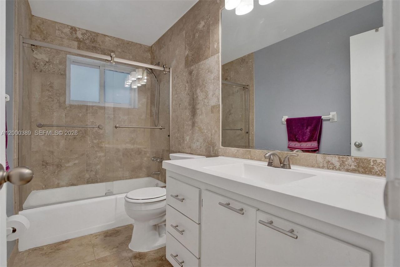 1116 Hollywood Blvd, Hollywood, FL 33019 Photo