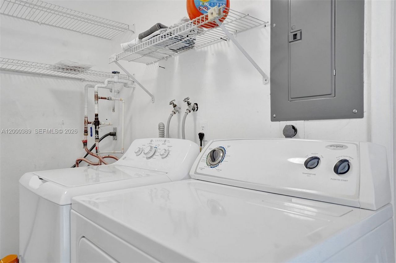 1116 Hollywood Blvd, Hollywood, FL 33019 Photo
