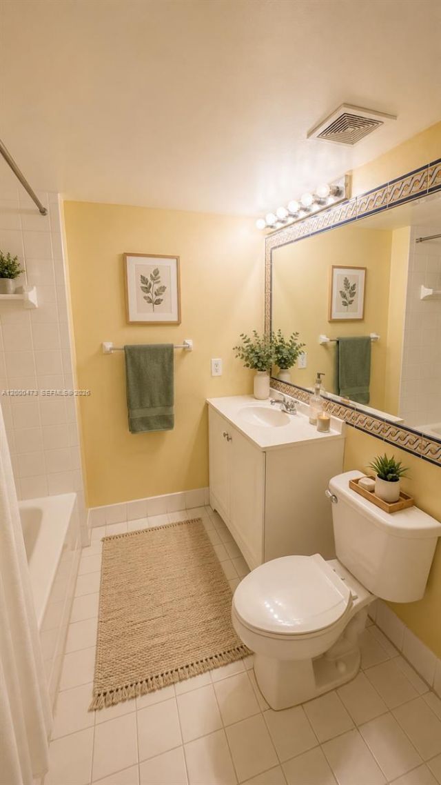 9645 NW 1st Ct, Unit 1-303, Pembroke Pines, FL 33024 Photo