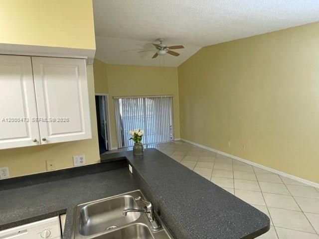 9645 NW 1st Ct, Unit 1-303, Pembroke Pines, FL 33024 Photo