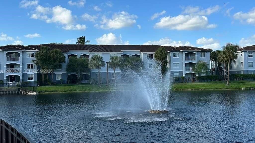 9645 NW 1st Ct, Unit 1-303, Pembroke Pines, FL 33024 Photo