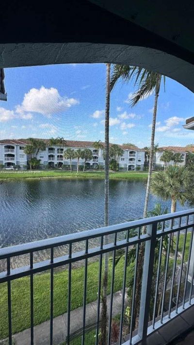 9645 NW 1st Ct, Unit 1-303, Pembroke Pines, FL 33024 Photo