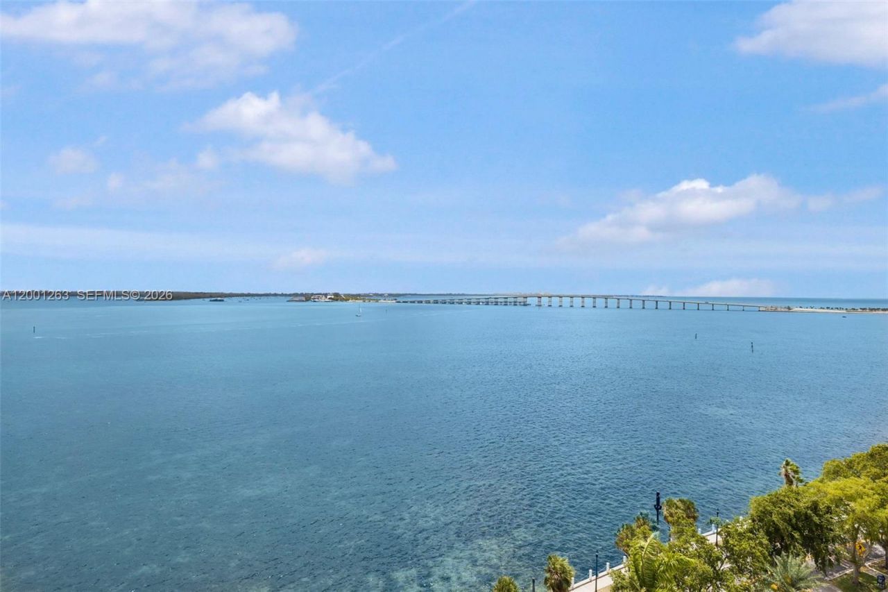 1420 Brickell Bay Dr, Unit 1401A, Miami, FL 33131 Photo