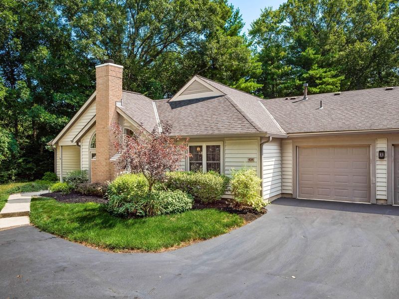 434 Hidden Ravines Drive , Powell, OH 43065 Photo 1