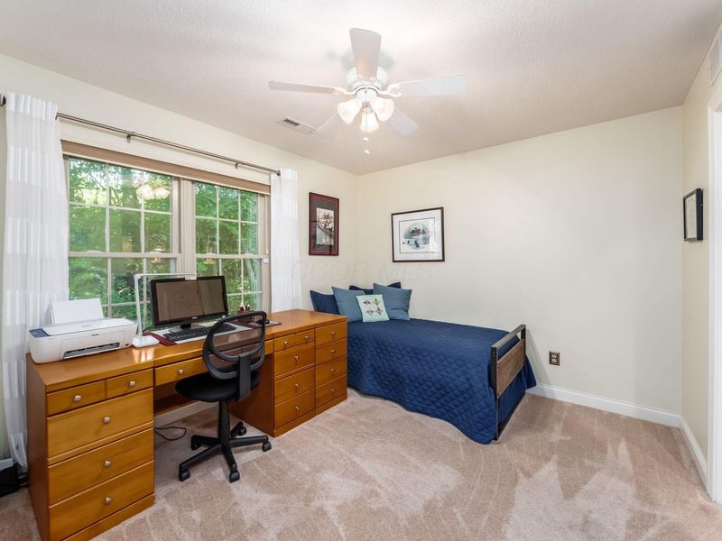 434 Hidden Ravines Drive , Powell, OH 43065 Photo 4