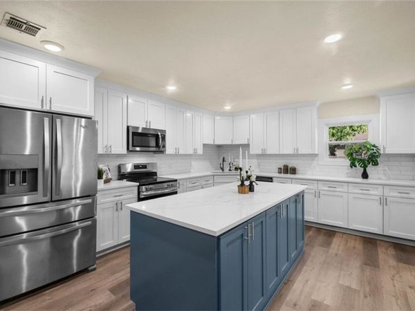 1280 Coler Drive, Pea Ridge, AR 72751