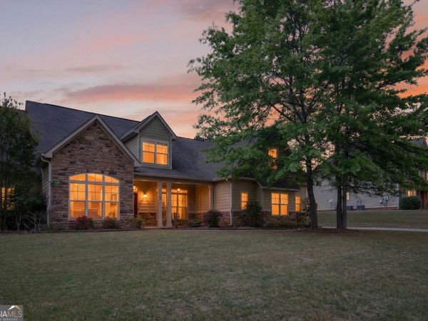 310 Ivy Lane, Senoia, GA 30276